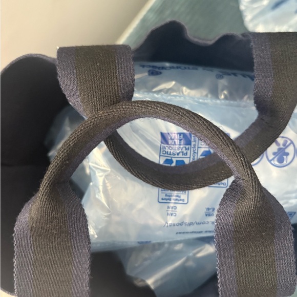 Hermes Navy Blue Canvas tote Bag💙🖤💙🖤 - Picture 6 of 7